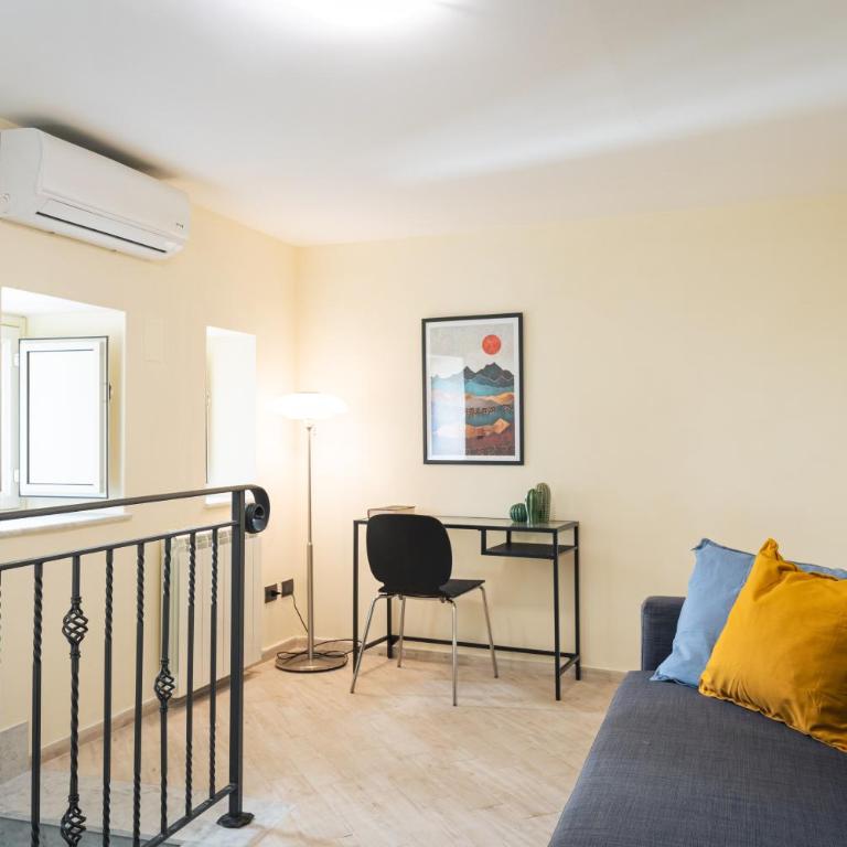 Open Sicily Residence - Central Apartments Near Quattro Canti - Apartment with Balcony - 2