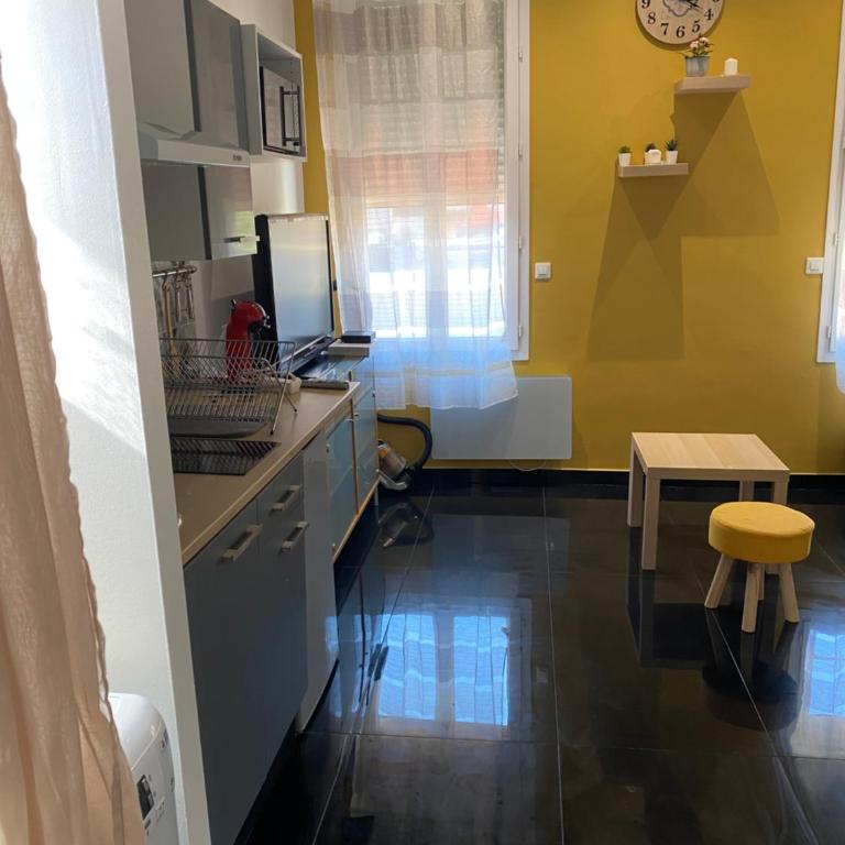 Charmant studio proche mer - Appartement 1 Chambre - 8