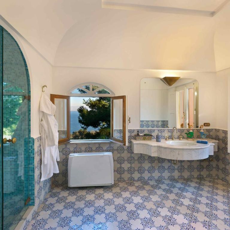 Capo Santa Fortunata - Deluxe Double Room with Sea View - 4