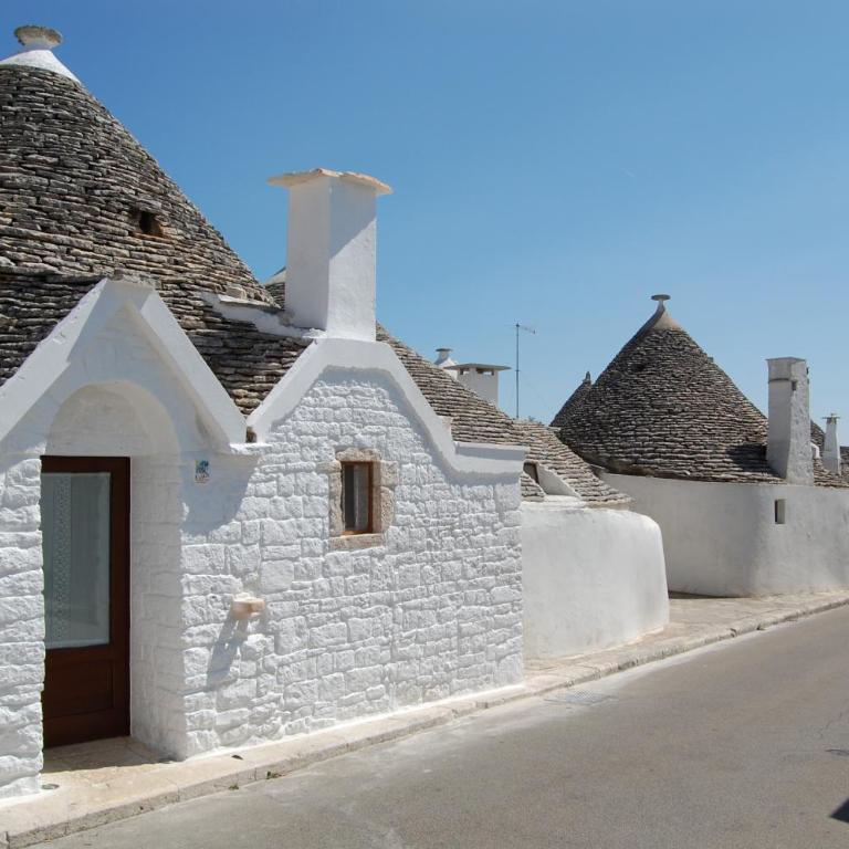 Trulli Holiday Albergo Diffuso - Junior Suite - Trullo - 4