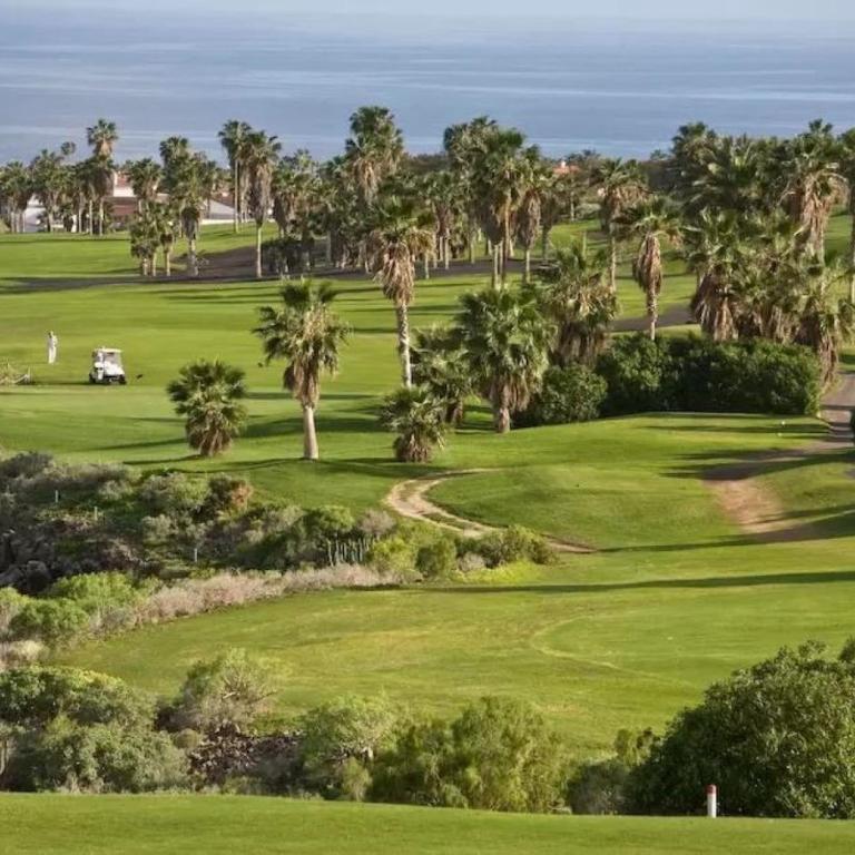 Premium Fairways Luxury Apartment with Stunning Mountain Views - Apartamento - 17