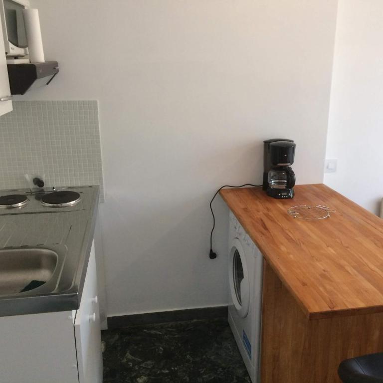Cannes center terrace AC Wifi 200 m from sea behind Martinez - Apartamento Estudio con balcón - 4