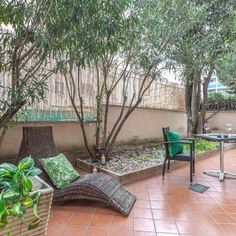 Agathae Luxury Apartament with Garden - One-Bedroom Apartment - 6