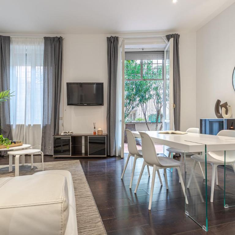 Agathae Luxury Apartament with Garden - One-Bedroom Apartment - 8