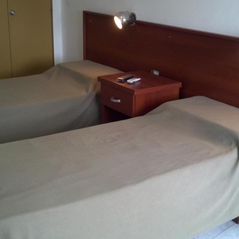 Premier - One-Bedroom Apartment - 3
