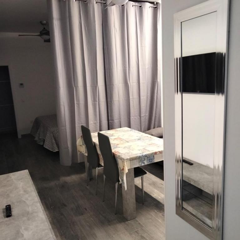 Loft La Calahorra con posibilidad de aparcamiento Pregunta por el PACK MÁS AMOR - Apartamento de 1 dormitorio - 26