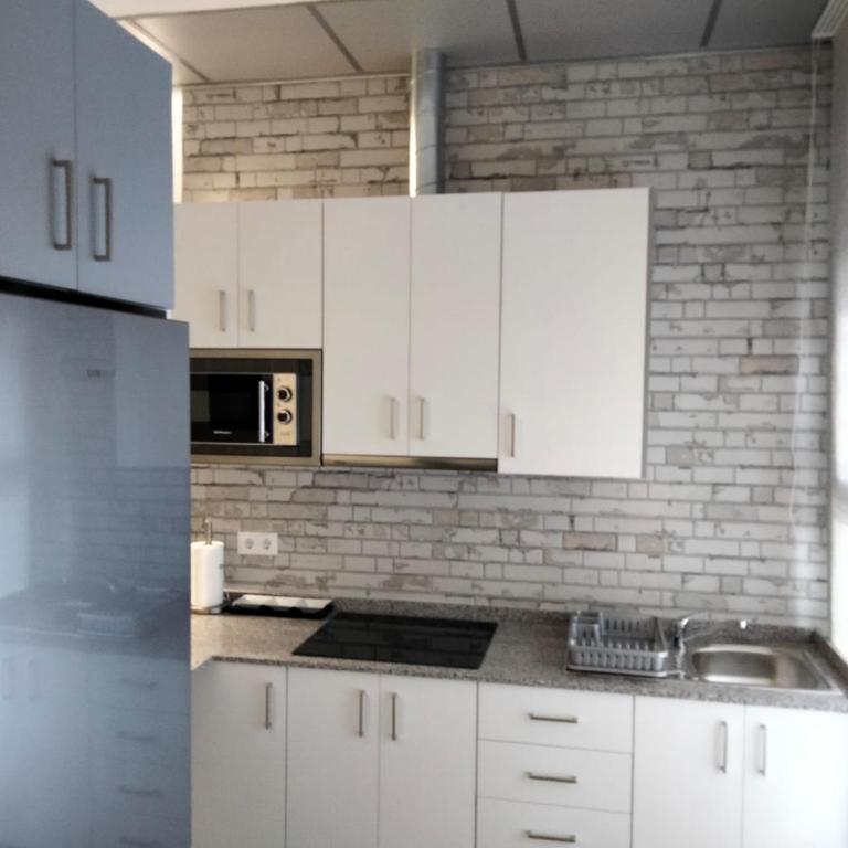Loft La Calahorra con posibilidad de aparcamiento Pregunta por el PACK MÁS AMOR - Apartamento de 1 dormitorio - 22