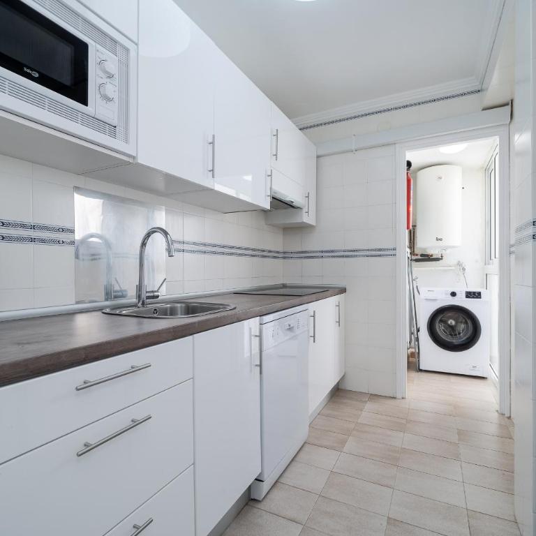 Hauzify I Apartament Punta del Cavall - Apartamento con vistas al mar - 7
