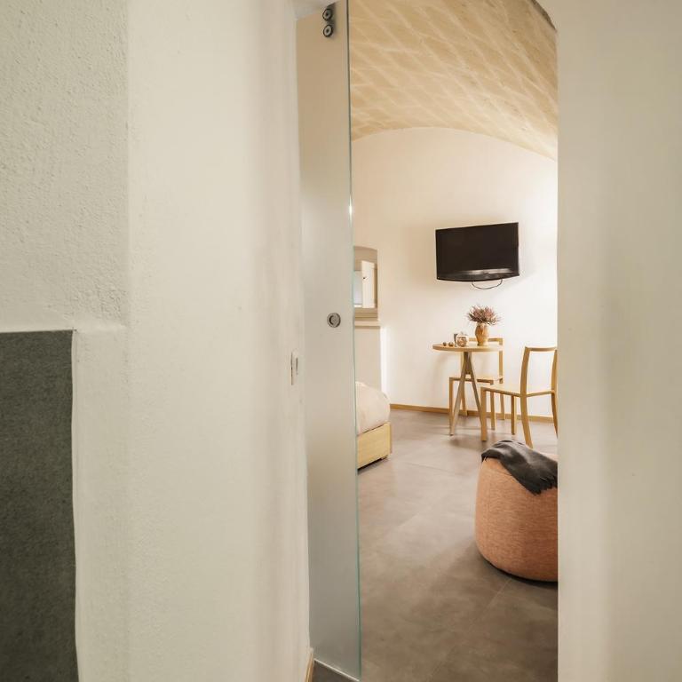 San Giovanni Vecchio - Residenza - Camera Matrimoniale/Doppia con Letti Singoli - 1