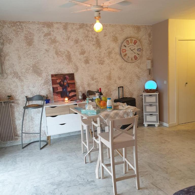 Luxurious Studio in Cannes 450m from sea with Terrace and Air Conditioning and private Parking - Appartement 1 Chambre - 48