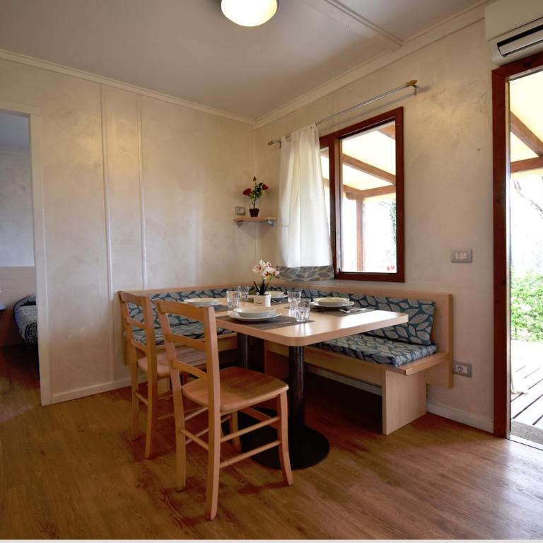 Agriturismo B&B Corte Tonolli - Casa Mobile Superior con 3 Camere da Letto - 3