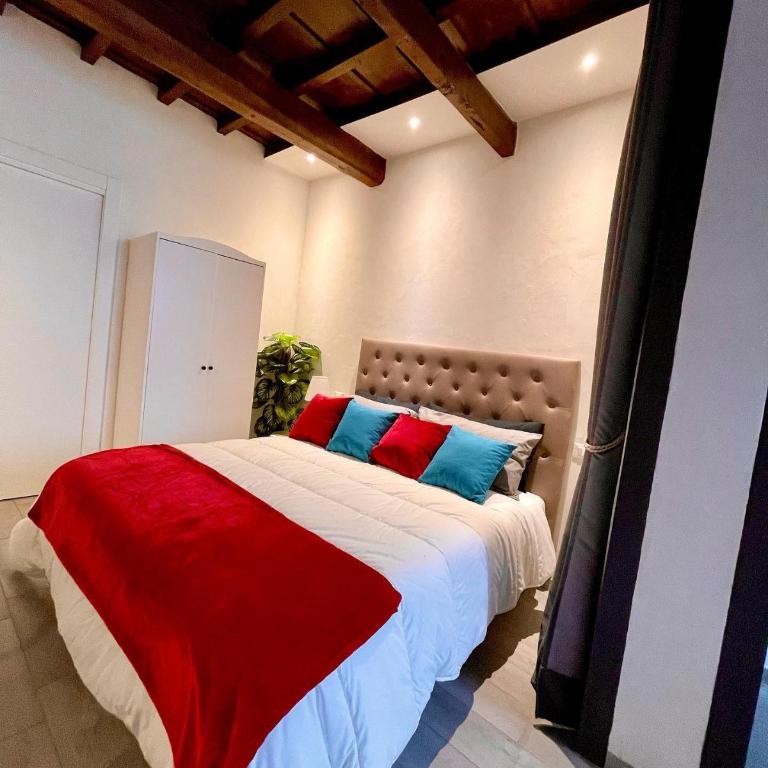 Roberto's Apartment. Firenze Piazza Santa Croce. - Appartamento con 1 Camera da Letto - 2