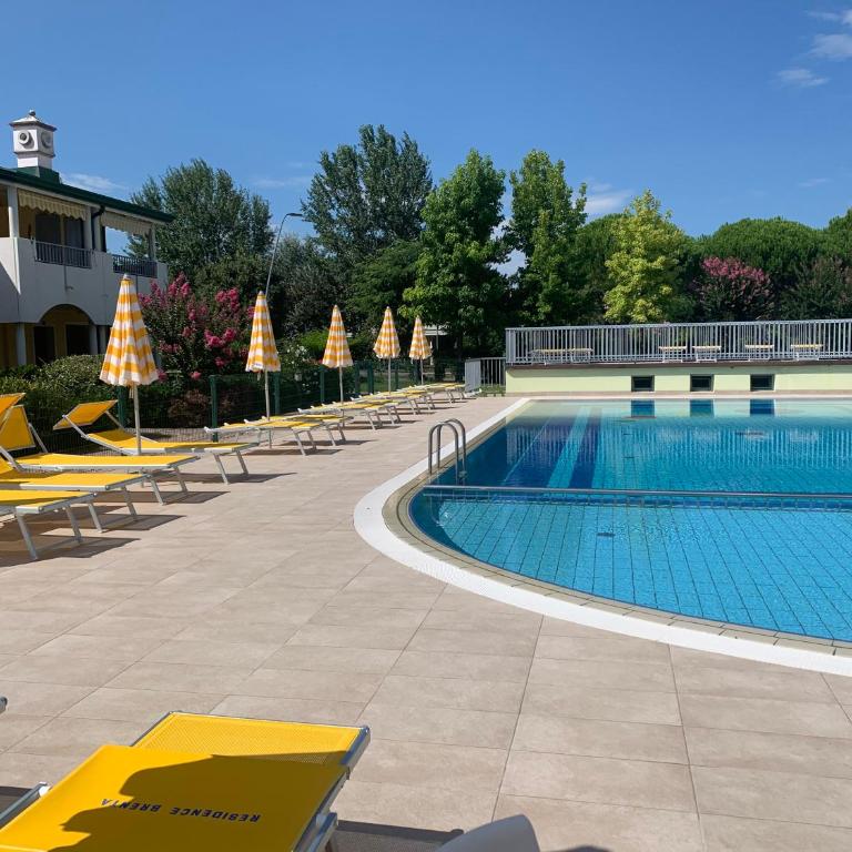 Jody Bibione, poolside apartment with garden - Appartamento - Piano Terra - 2
