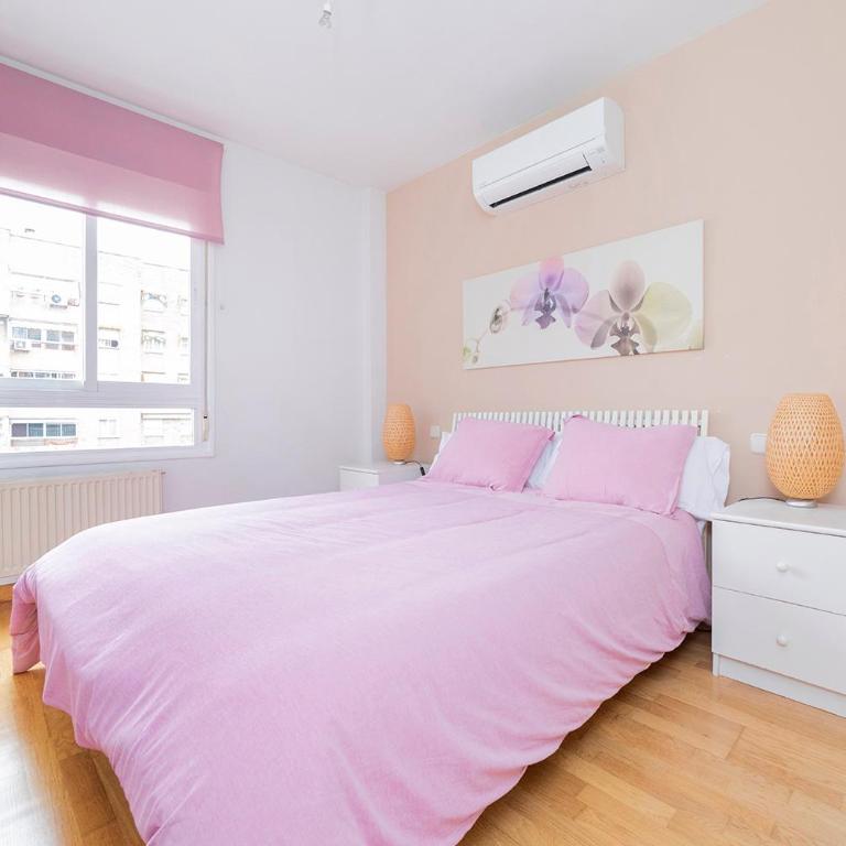 APARTAMENTO MADRID rio - Two-Bedroom Apartment - 1