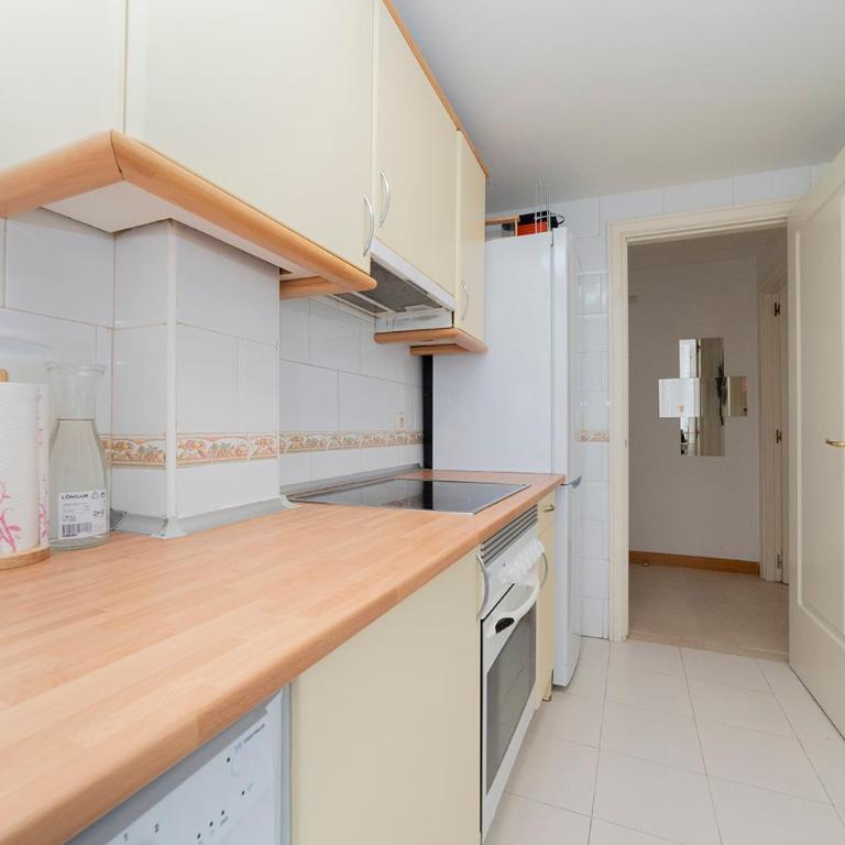 APARTAMENTO MADRID rio - Two-Bedroom Apartment - 2