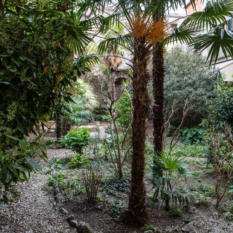 Belle Arti Gallery Garden House - Camera Matrimoniale con Vista Giardino - 5