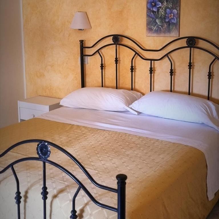 Delle Rose - Camera Familiare con Vista Mare - 2