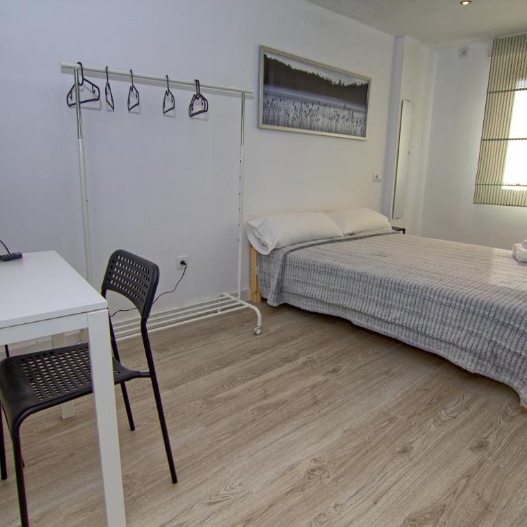 Mercado Huelin Apartments - Studio - 2