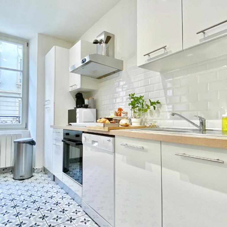 Le convivial, appartement Centre ville Mulhouse - Apartment mit 3 Schlafzimmern - 11