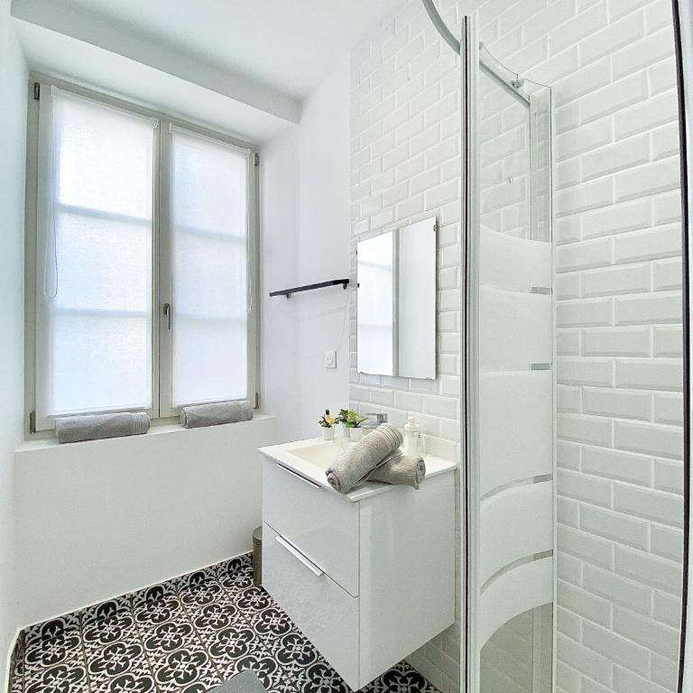 Le convivial, appartement Centre ville Mulhouse - Apartment mit 3 Schlafzimmern - 4