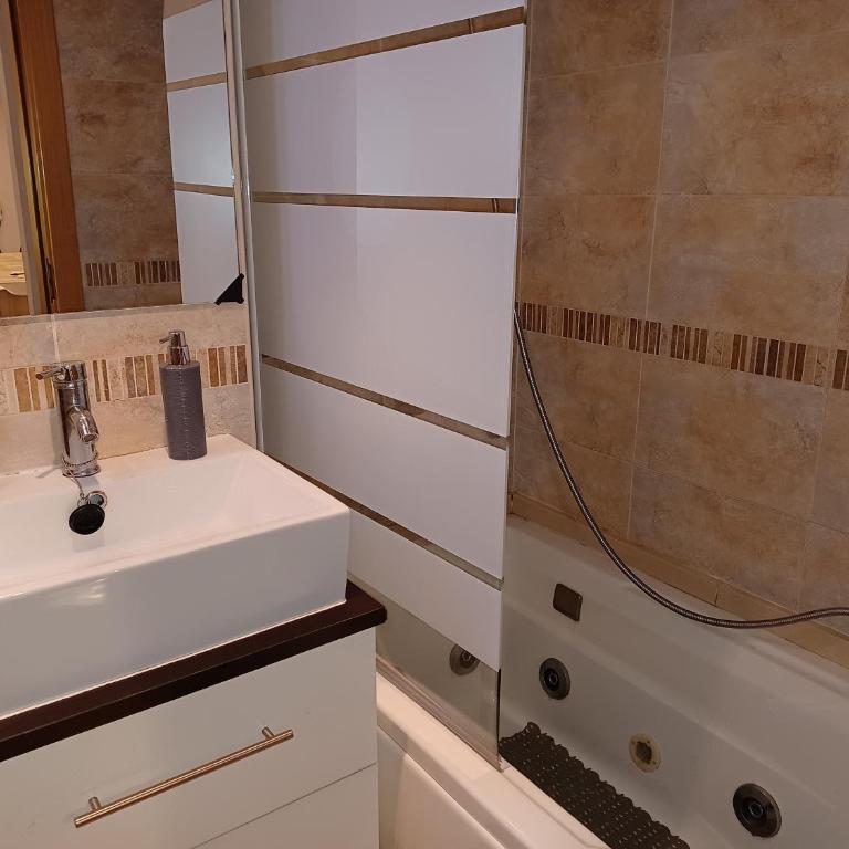 APCOSTAS Marina D'or 2da Línea - Apartamento de 2 dormitorios - 28