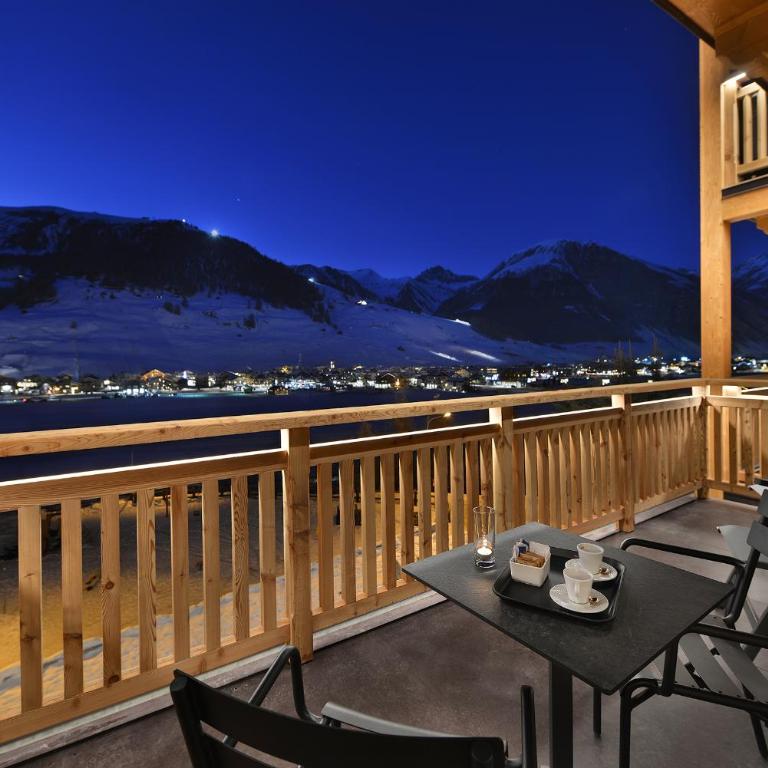 Hotel Bucaneve - Suite con Vista Montagna - 4