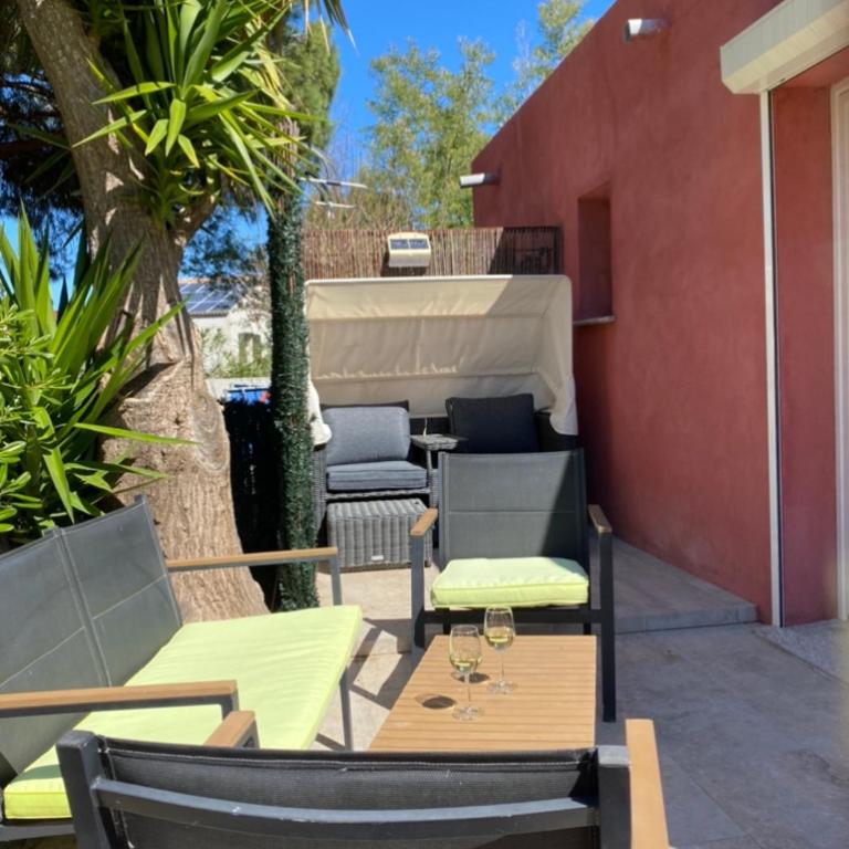 Casa di Floumy - Doppelzimmer mit Gartenblick - 17