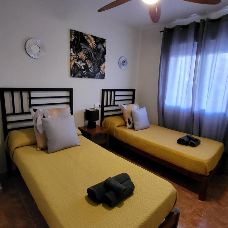 ¡Bajo precioso con salida directa a la piscina comunitaria en Paraíso de Vera! - Apartamento de 2 dormitorios - 25