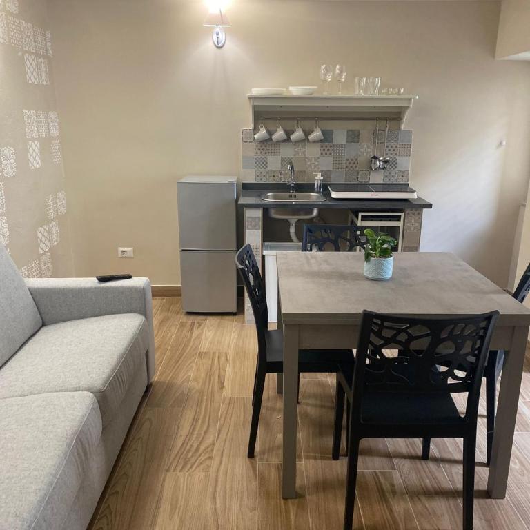SOTTOSOPRA APARTMENT - Apartment - Split Level - 2