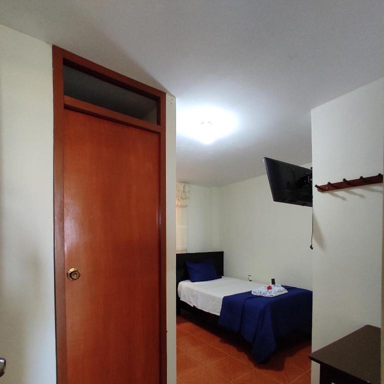 Hotel Nuevo Amanecer - Single Room - 2