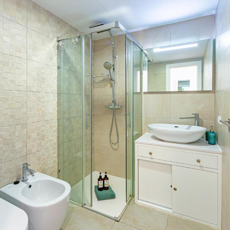Ventura- Centric, Pool, WIFI and Parking - Apartamento de 1 dormitorio - 24