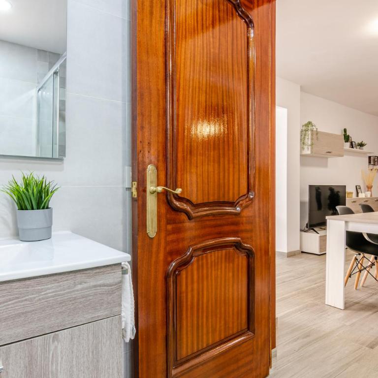 WintowinRentals Your Home Steps from the Center - Apartamento de 2 dormitorios - 17