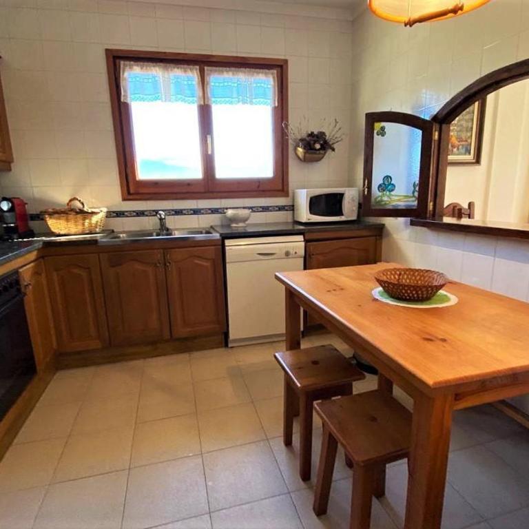 Amplio apartamento en Puigcerda - Three-Bedroom Apartment - 9