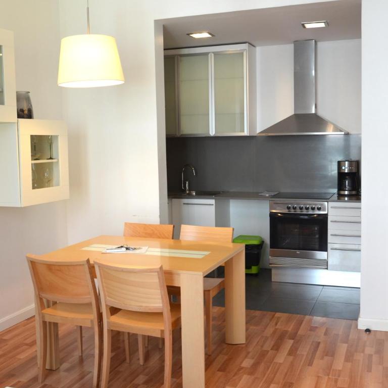 Claris Apartments - Two-Bedroom Apartment - 16