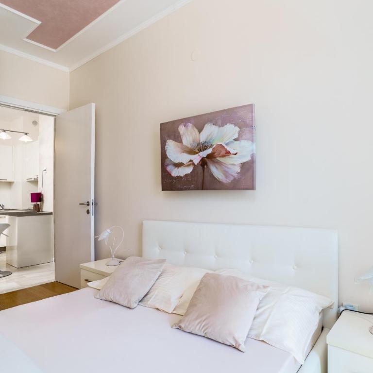 Tre Canne Red Bull - One-Bedroom Apartment - 10