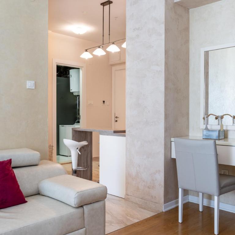 Tre Canne Red Bull - One-Bedroom Apartment - 2
