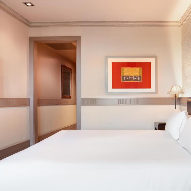 Duquesa de Cardona Hotel 4 Sup by Grup Duquessa - Deluxe Double or Twin Room - 4
