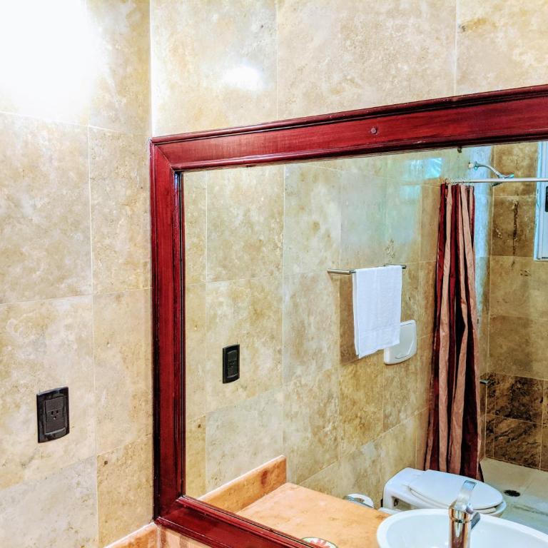 Castillo Playacar Fase 1 9br 3Kitchen Pool walk to Beach 5th Ave 25max - Vacation Home - 3
