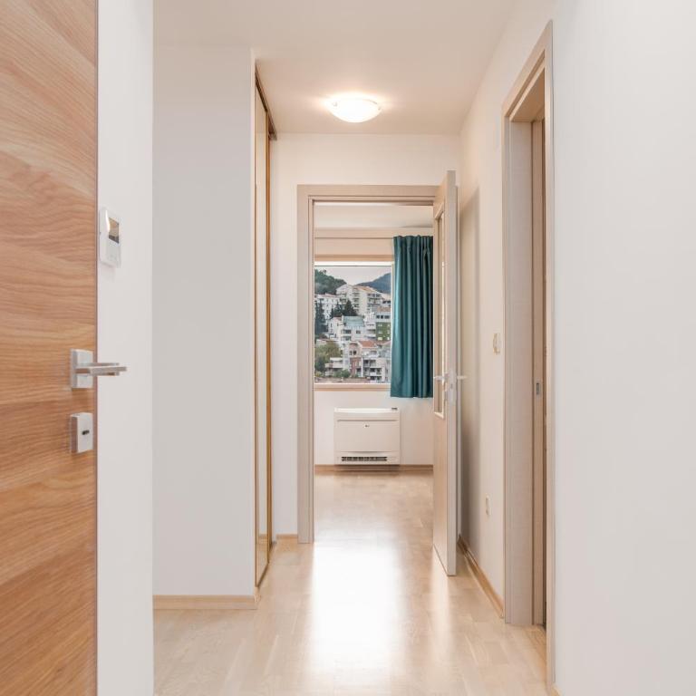 Fontana Mediteran Properties - One-Bedroom Apartment - 10