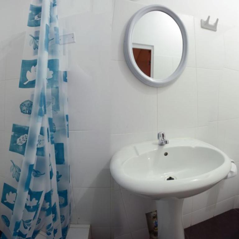 Hostal Casa Blanca - Habitación Triple - 1