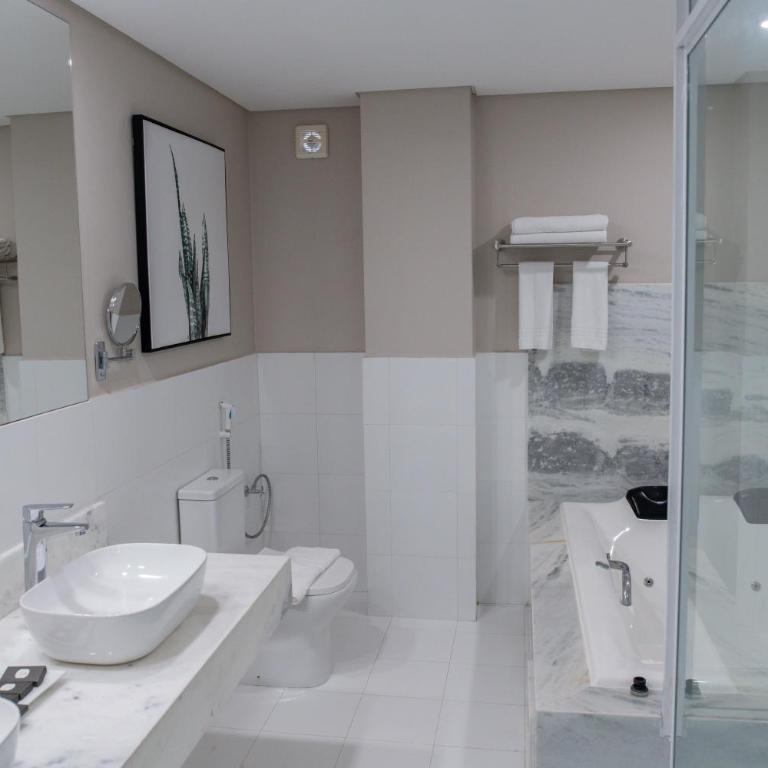 Bisinii Boutique Hotel - Deluxe Family Suite - 1