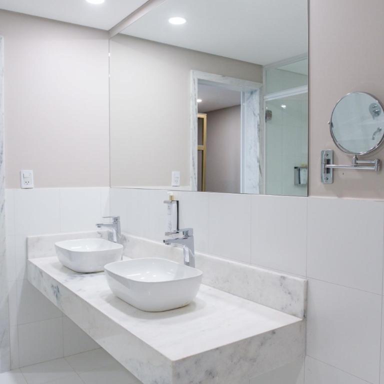 Bisinii Boutique Hotel - Deluxe Family Suite - 2