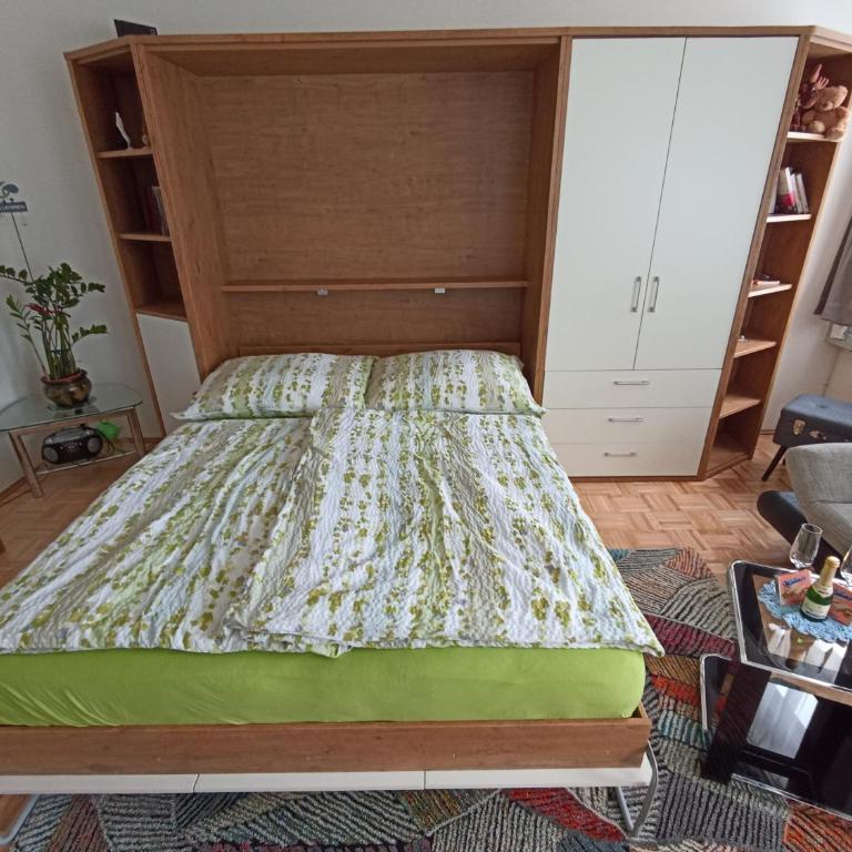 City Apartmentstudio mit Tiefgarage free parking - Studio - 22