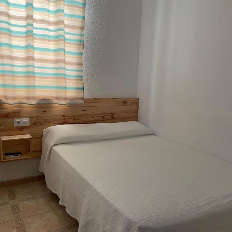 Hostal Barbate - Habitación Doble Pequeña - 1