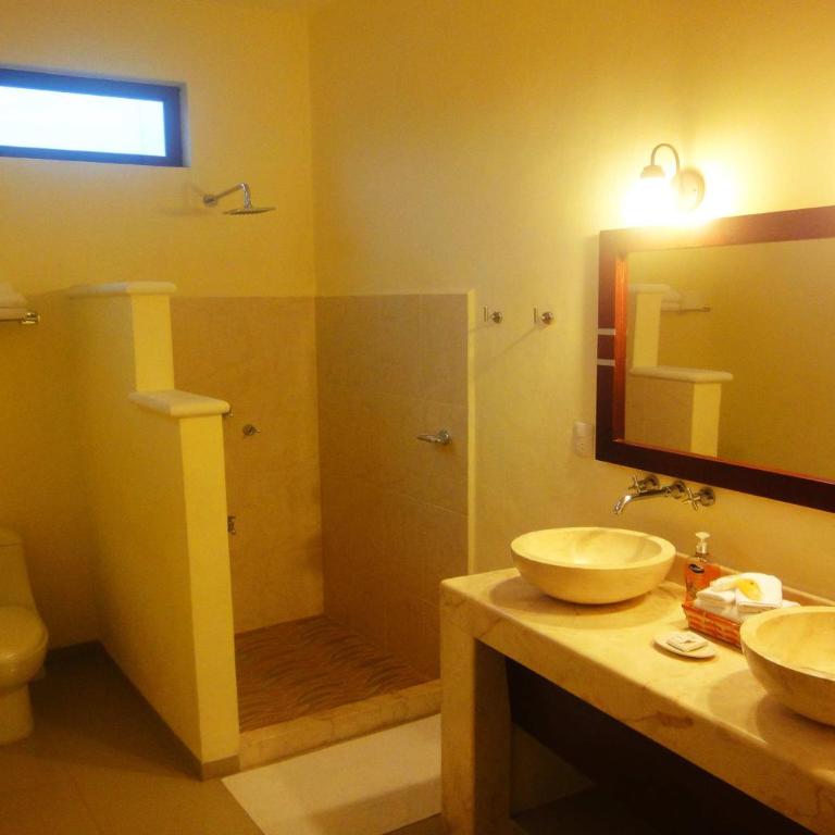 Merida Santiago Hotel Boutique - King Suite with Private Terrace and Pool View. - 1
