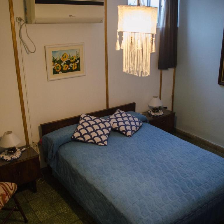 Alojamientos en Cosquín - Habitación Doble con baño compartido - 1