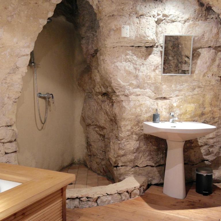 Chez Franck, charmant dorpshuis met unieke sfeer - Maison 2 Chambres - 7