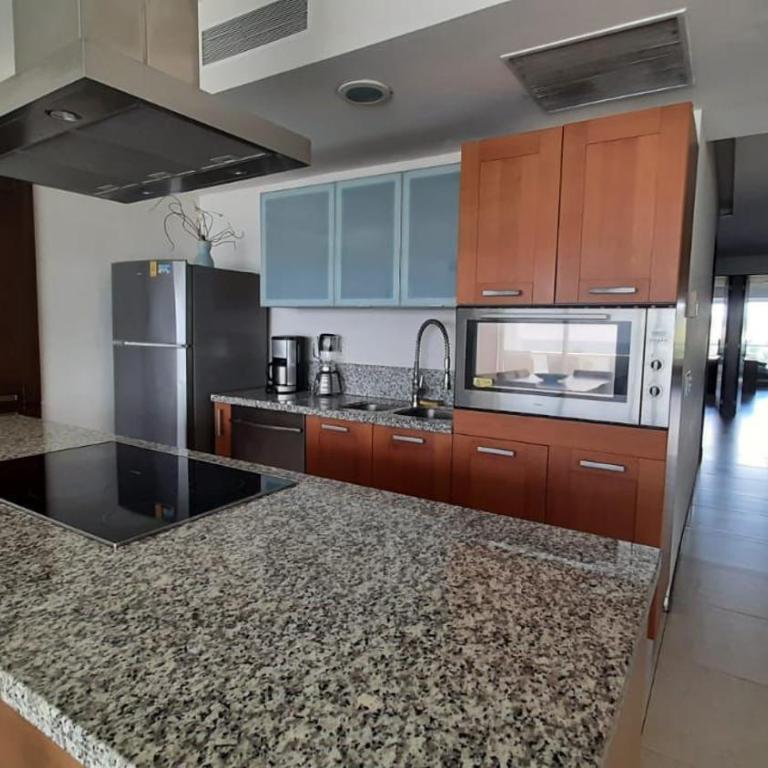 PENINSULA2C - Apartment - 22