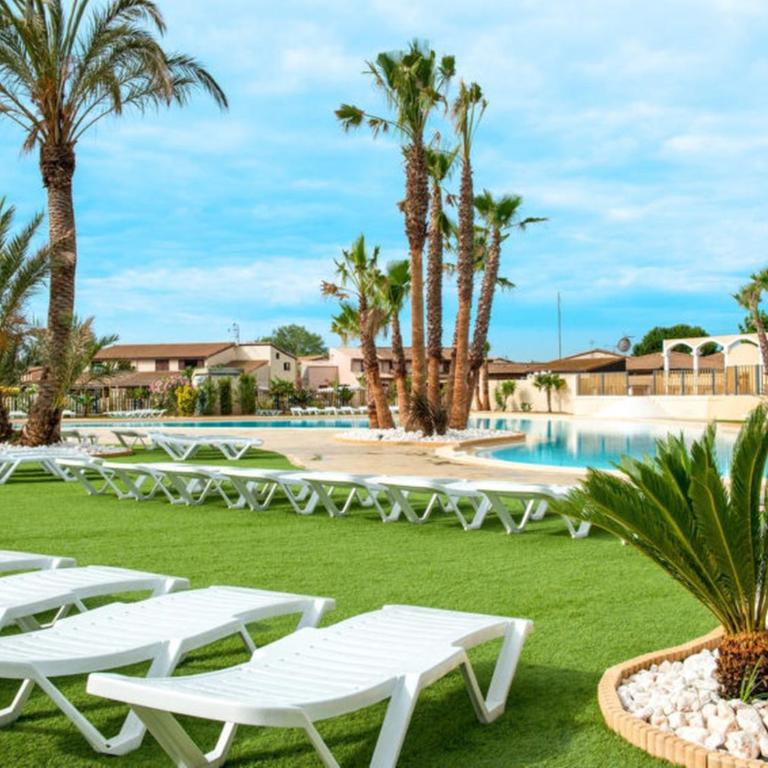 Maison avec piscine chauffée de Pâques à la toussaint accès animation & parc aquatique de juin à fin septembre - Haus mit 2 Schlafzimmern - 3