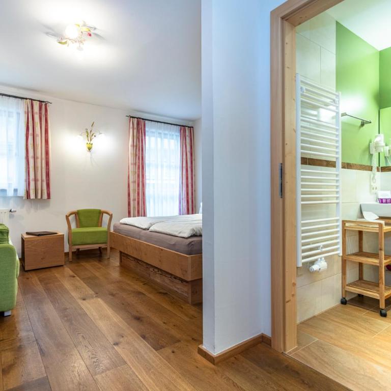 Brandstatthof Leogang - Doppelzimmer mit Balkon - 1